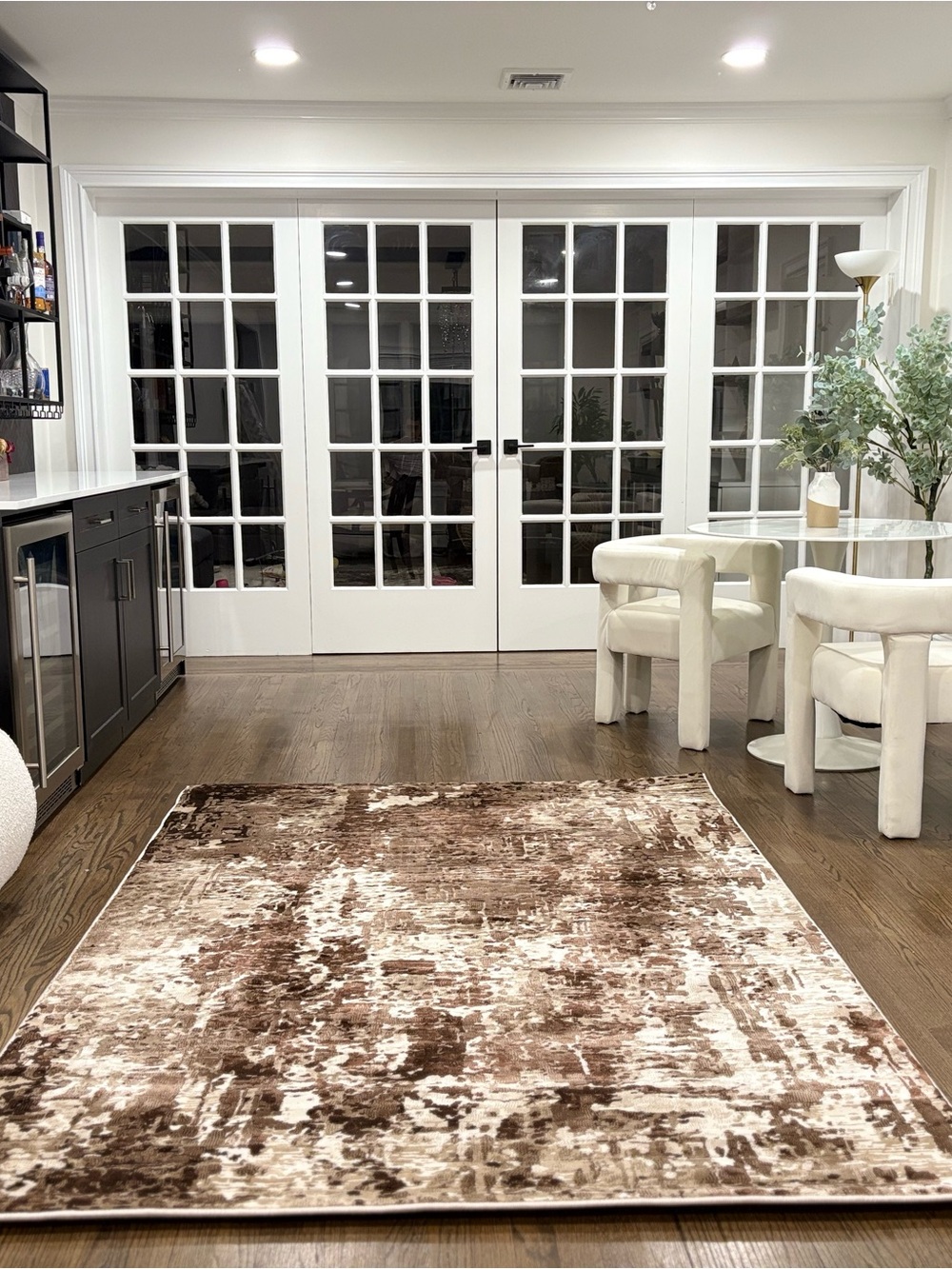 Plush Abstract Pattern Area Rug - Brown/Cream 5x7